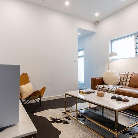 Eggie'S Nest - Luxury City Apartment Сидни Екстериор снимка