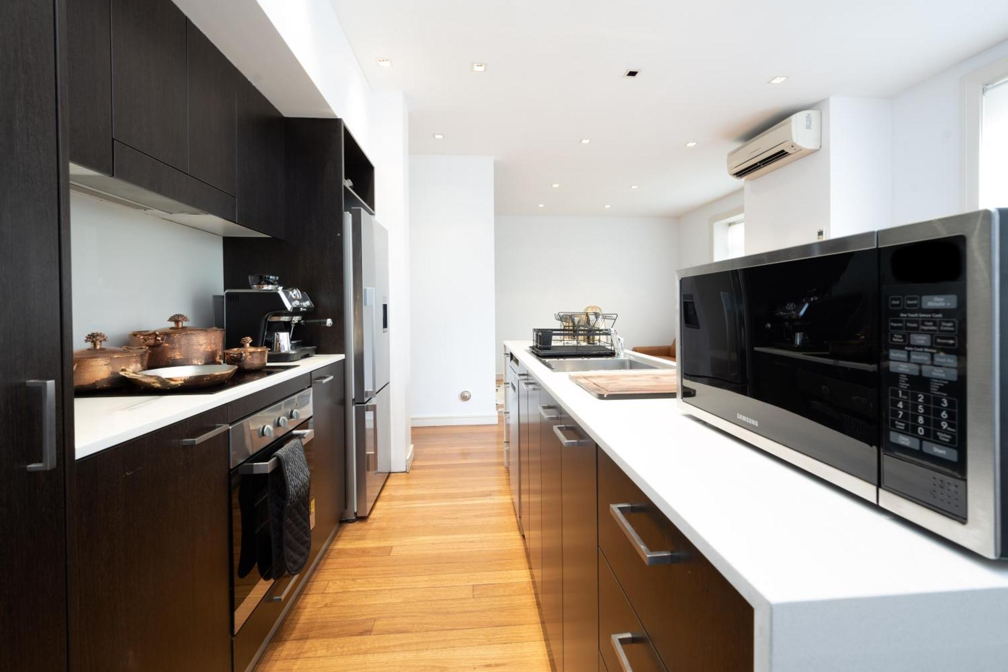 Eggie'S Nest - Luxury City Apartment Сидни Екстериор снимка